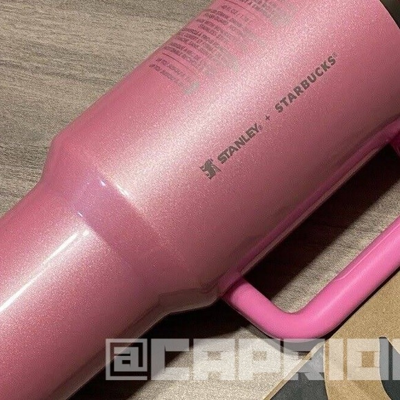 🎀LAST ONE! STANLEY X STARBUCKS 2024 - WINTER PINK 40 OZ LIMITED EDITION🎀 - Picture 2 of 3